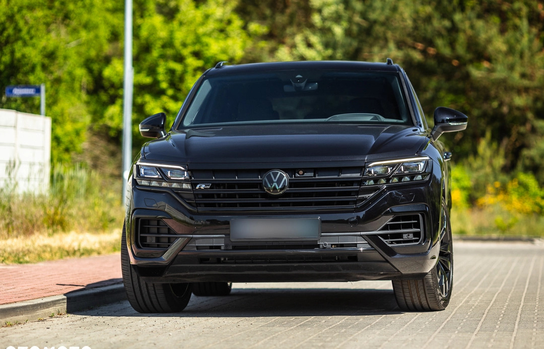 Volkswagen Touareg cena 235900 przebieg: 99000, rok produkcji 2019 z Barlinek małe 781